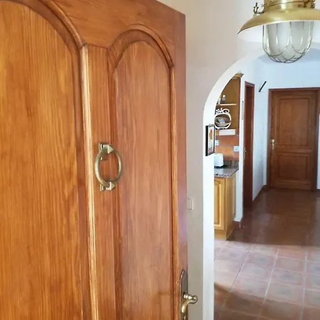 Apartament Palmeras *